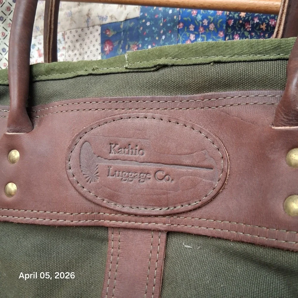 Kathio Luggage Co Canvas and Leather Green Tote Bag Commuter Field Bag 80s 90s